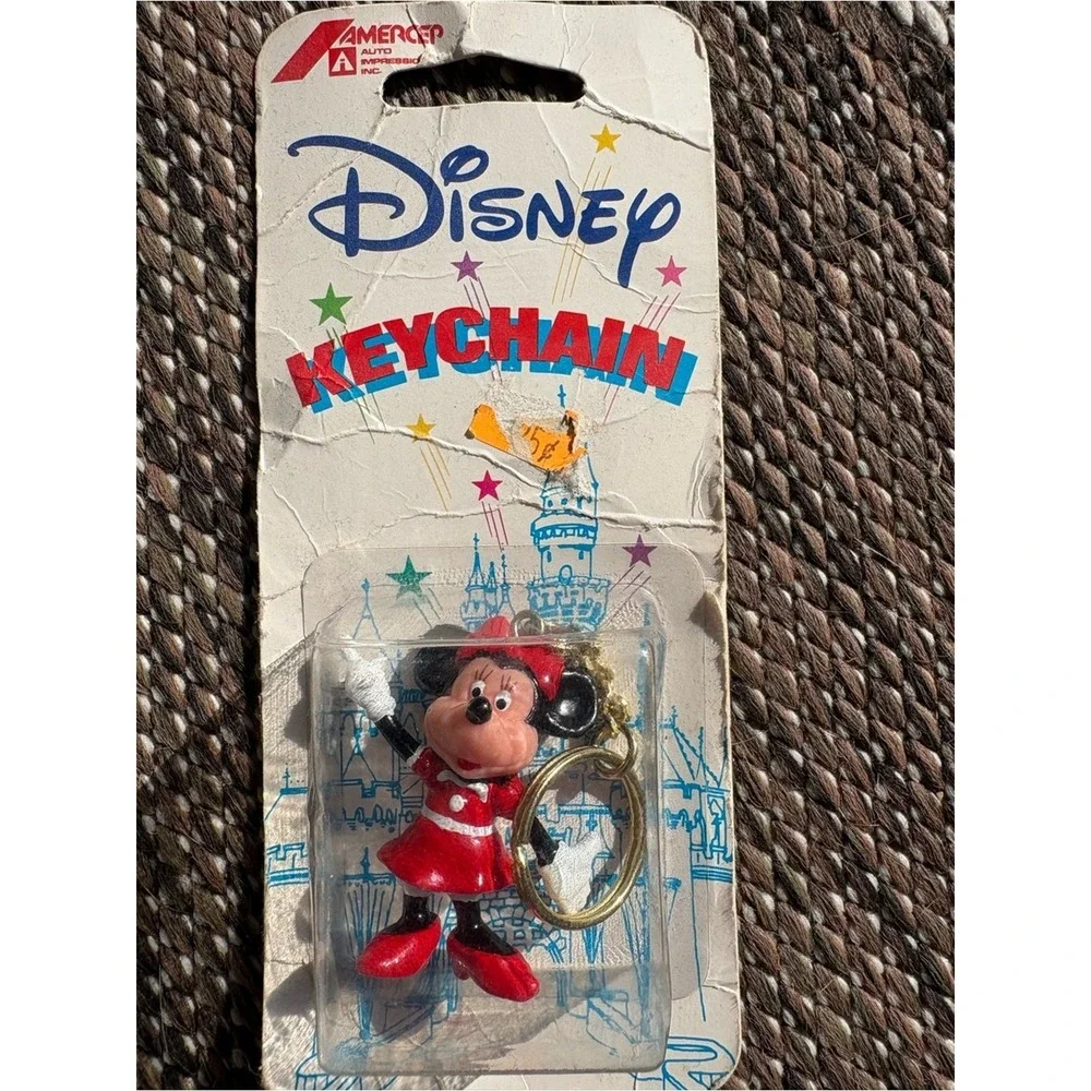 Vintage Disney Minnie Mouse Red Keychain
